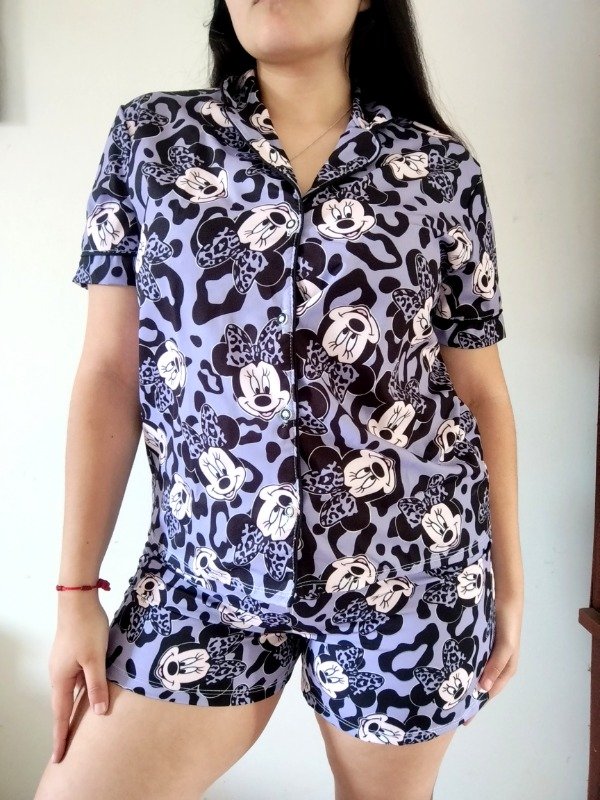 Producto - Pijama camisero Minnie