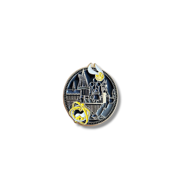 Producto - Pin Hogwarts