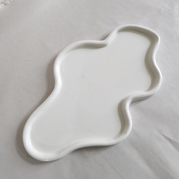 Producto - Bandeja Irregular De Cemento - 29 Cm X 18 Cm