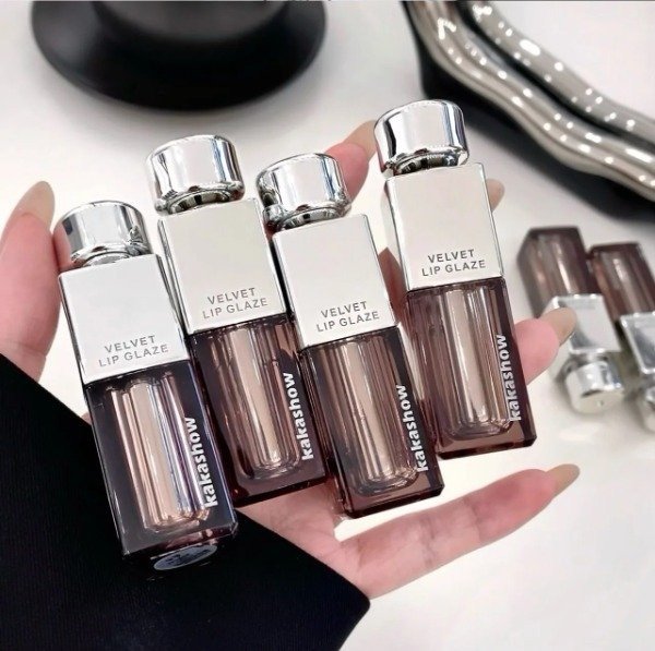 Producto - velvet lip glaze kkshow