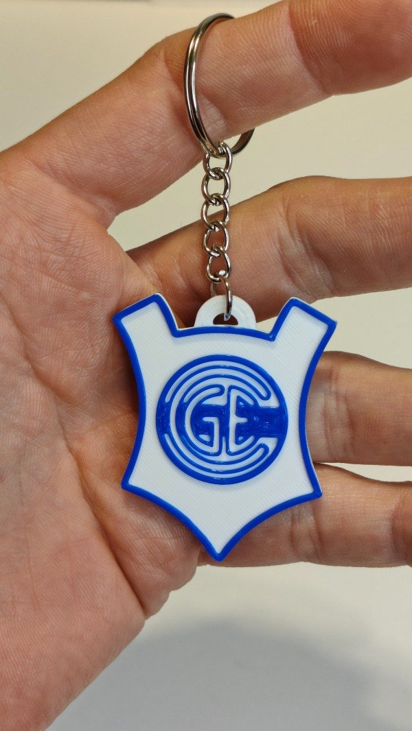 Producto - LLAVERO ESCUDO CLUB GIMNASIA Y ESGRIMA LA PLATA SIN ESPADAS - 0
