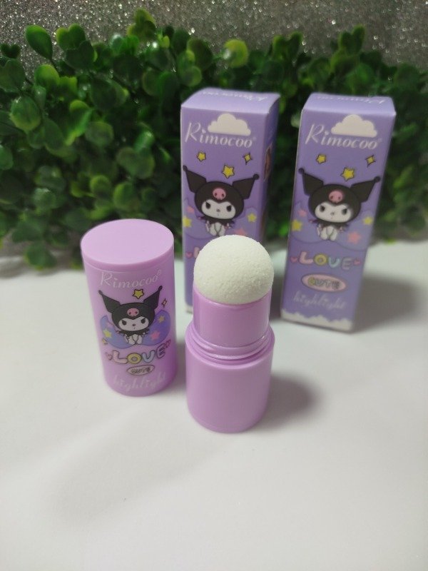Producto - POLVO DE HADAS KUROMI CON ESPONJA APLICADORA