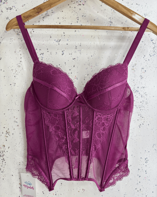 Producto - Corset con Taza bordó