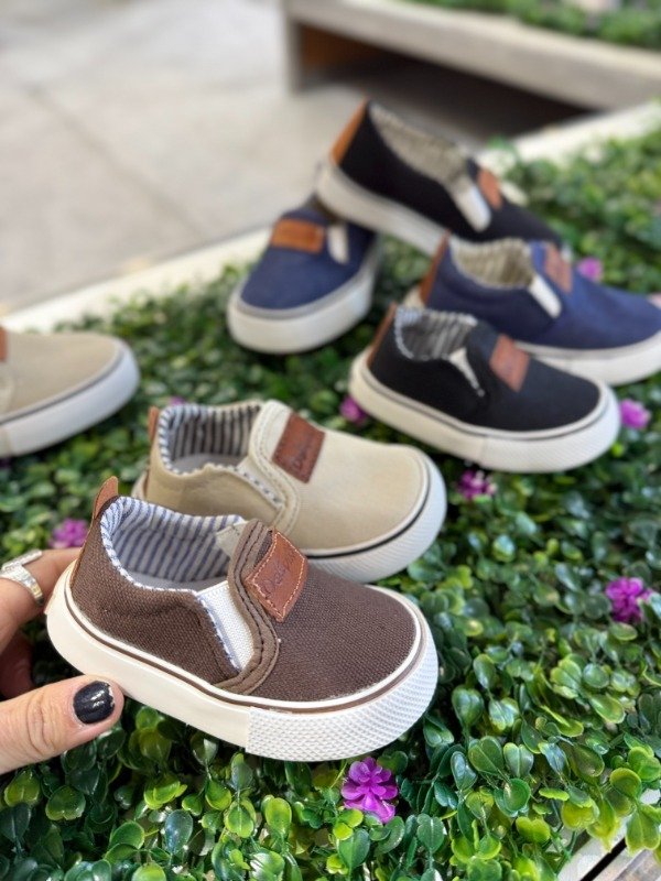 Producto - A 424 LA MAS VENDIDA DEL VERANO Pancha de lona con apliques
