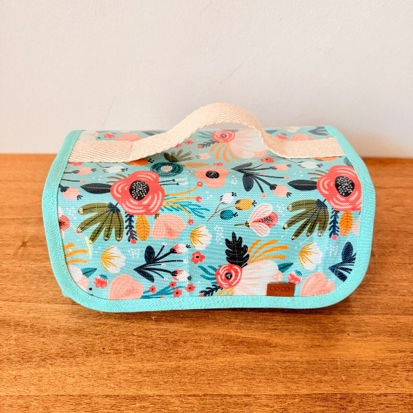 Producto - CARTUCHERA PLEGABLE Diseño Floral Verde