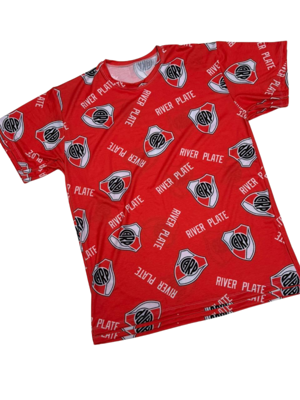 Producto - Remeron River Rojo