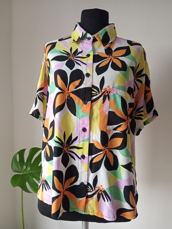 Producto - Camisa flor - 1