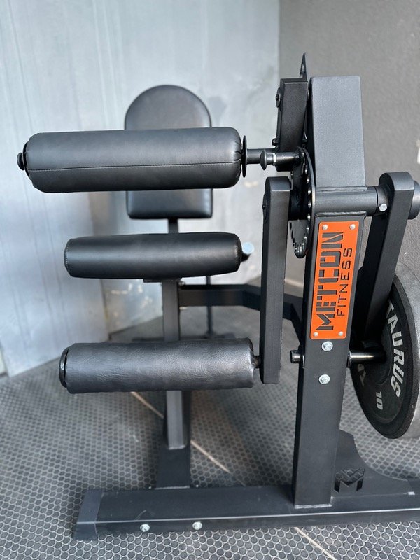 Producto - Sillón de cuádriceps y femorales a disco