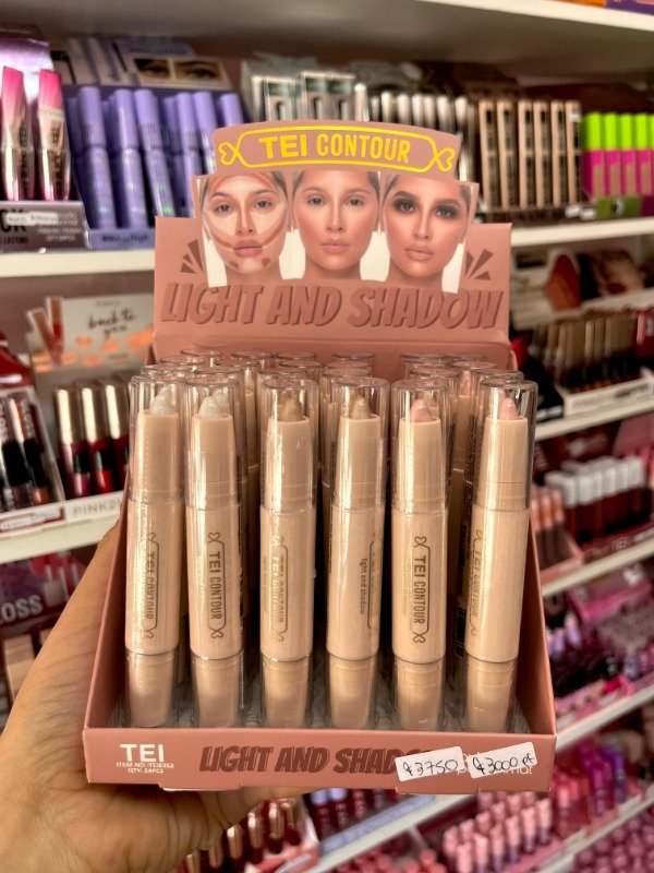 Producto - Iluminador y Contorno Tei