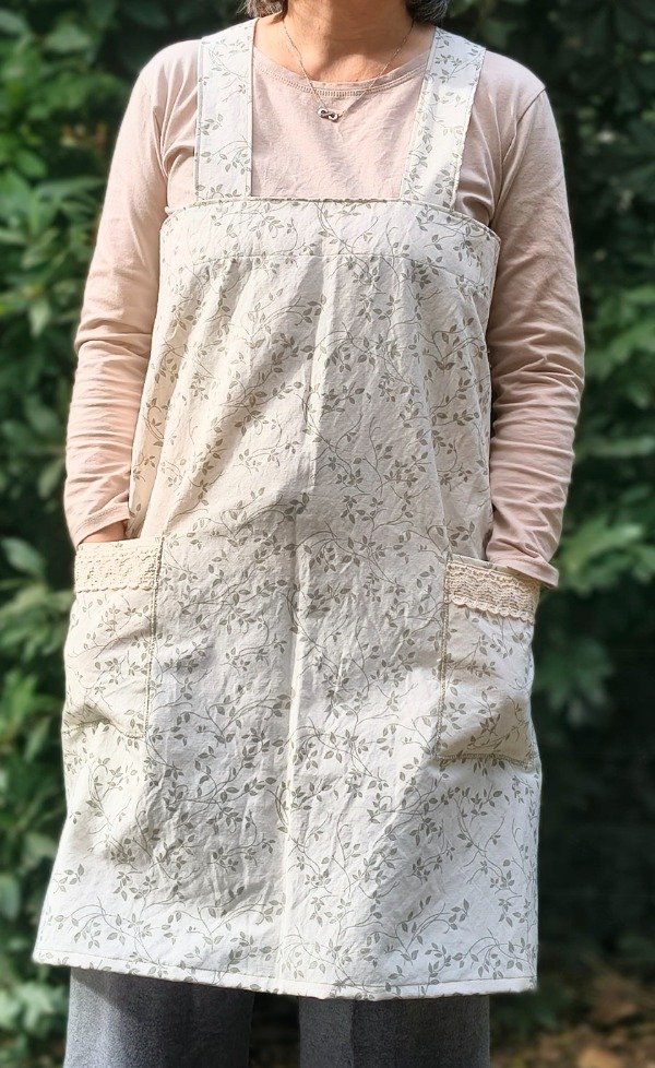 Producto - Delantal Japonés recto Hojitas