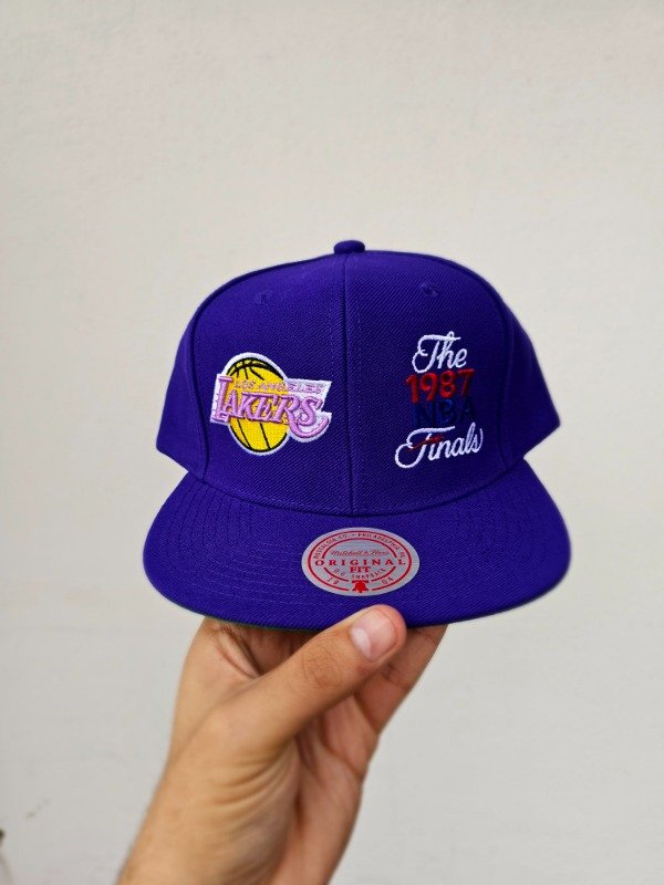 Snapback Los angeles lakers 1987 NBA Mitchell and Ness — imagen 4