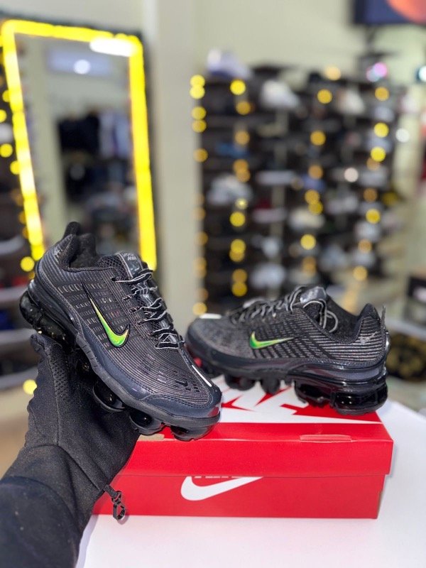 Producto - Zapatillas vapor max 360 negra G5