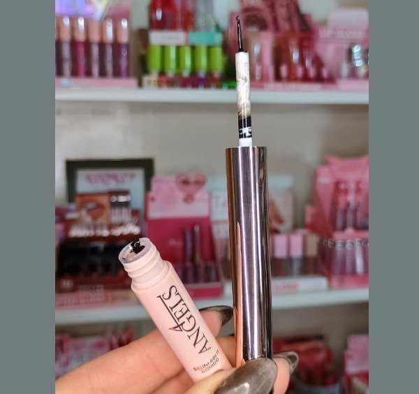 Producto - DELINEADOR DE OJOS LÍQUIDO 4ANGELS - 1