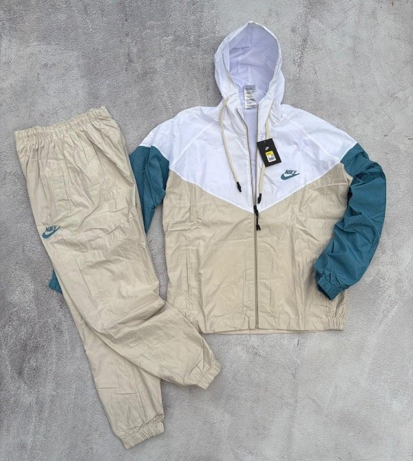 Producto - Conjuntos Rompevientos