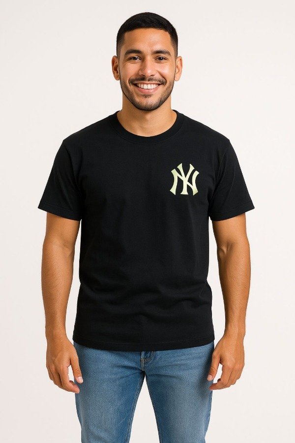 Producto - REMERAS OVERZIDE YANKEES