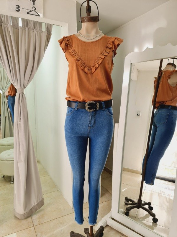Producto - SKINNY CON CIERRE