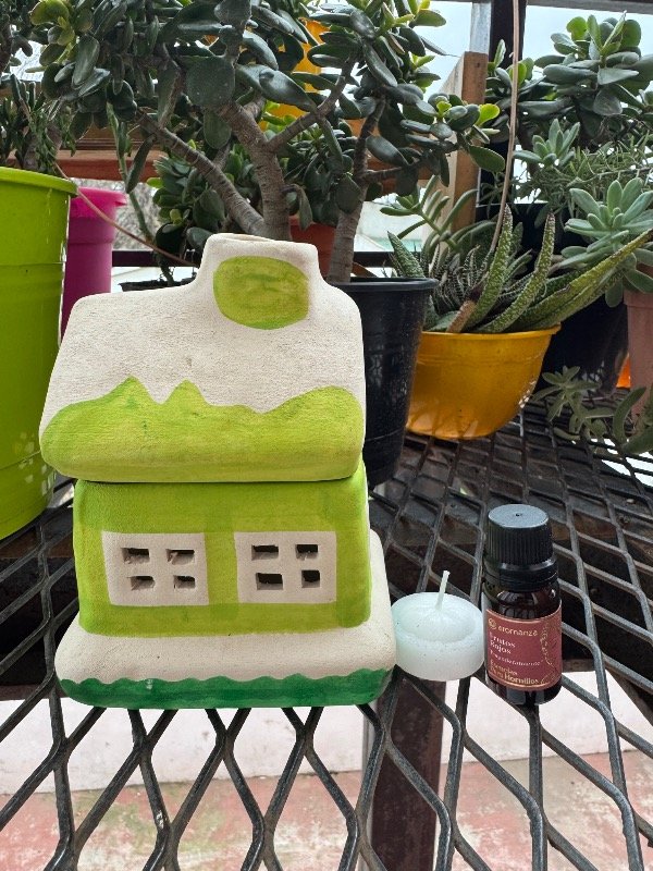Producto - Hornito de Esencias Casita Verde