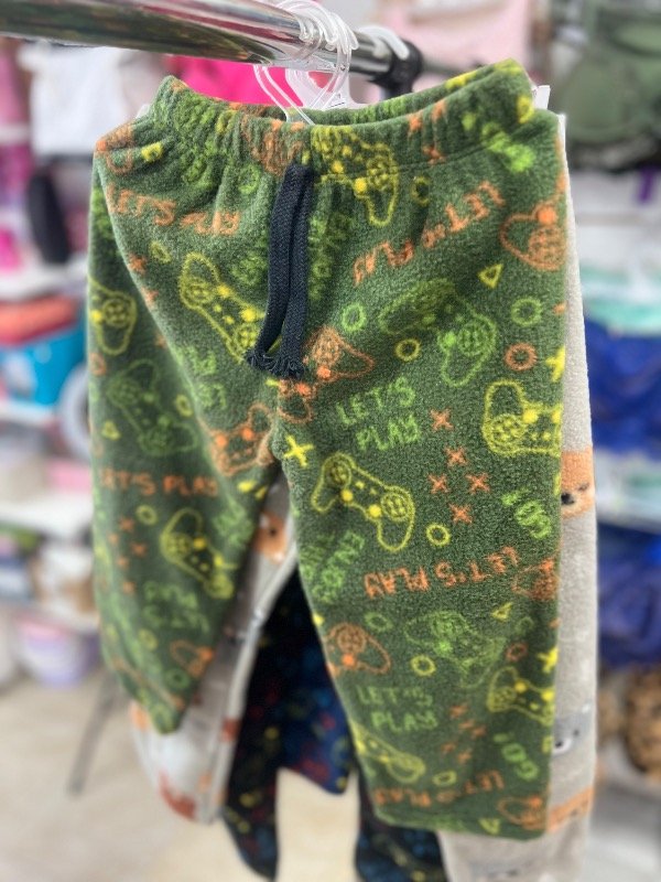 Producto - pantalón game