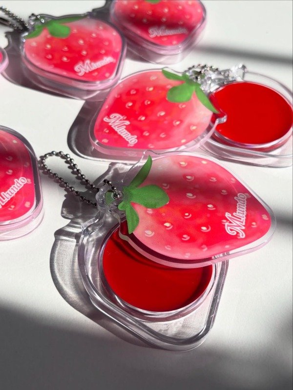 Producto - Bálsamo frutilla con colgante - 0