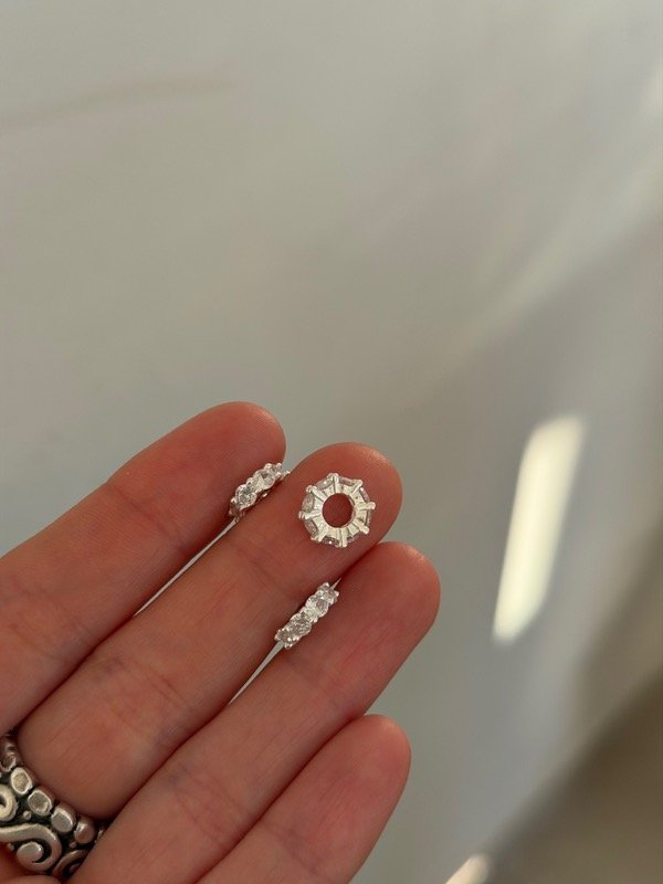 Producto - dije dona cubic