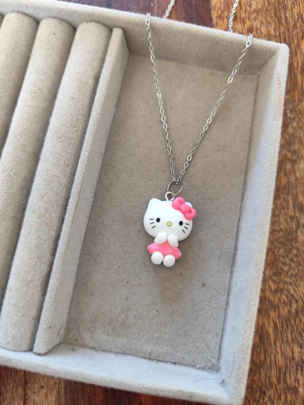 Producto - Collar Kitty. Acero quirúrgico