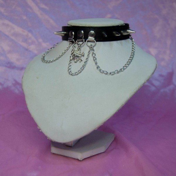 Producto - Choker con calavera