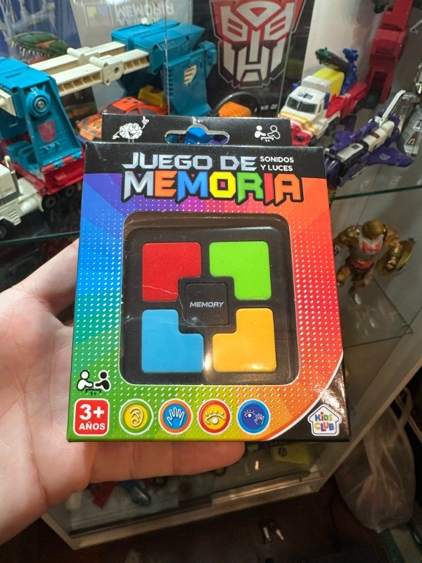 Producto - JUEGO DE MEMORIA SIMON  CHICO con luces y sonido