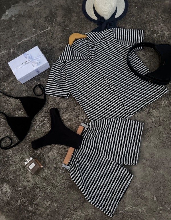 Producto - Conjunto hawaii negro