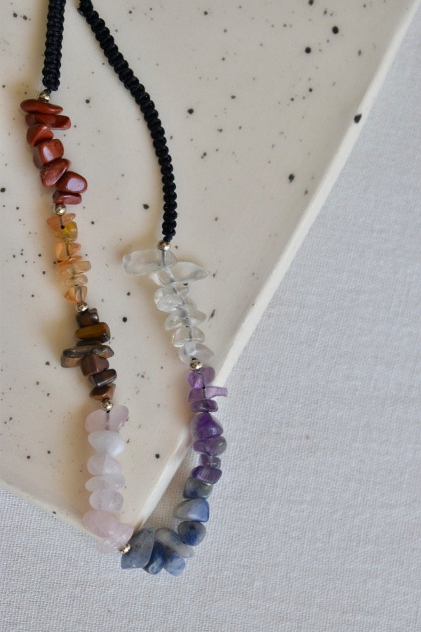 Producto - Collar tejido 7 chakras