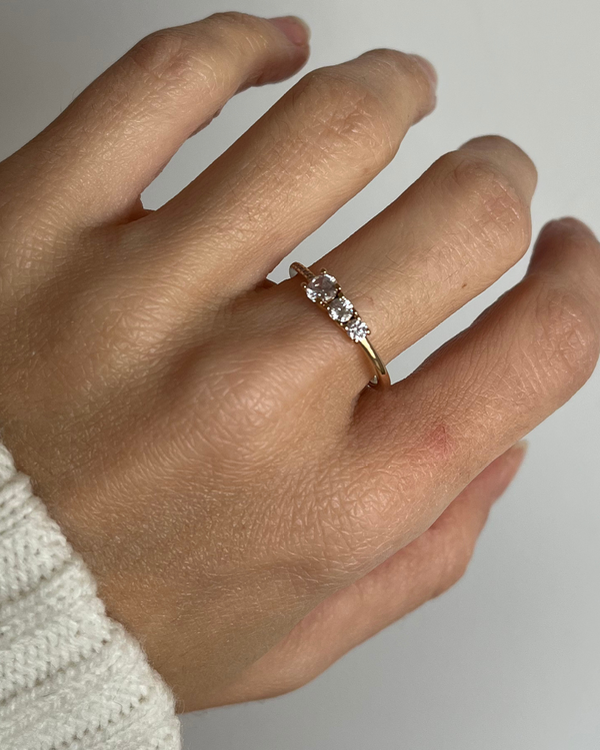 Producto - Anillo cubic enchapado en oro 18k número 16