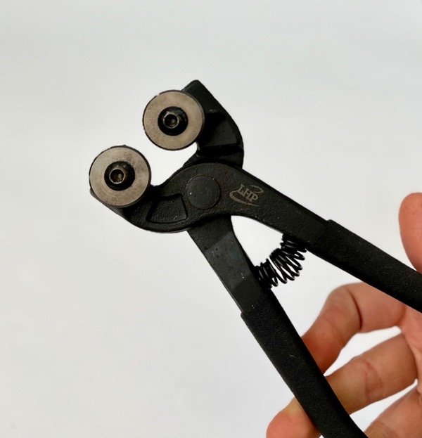 Producto - Pinza de dos ruedas