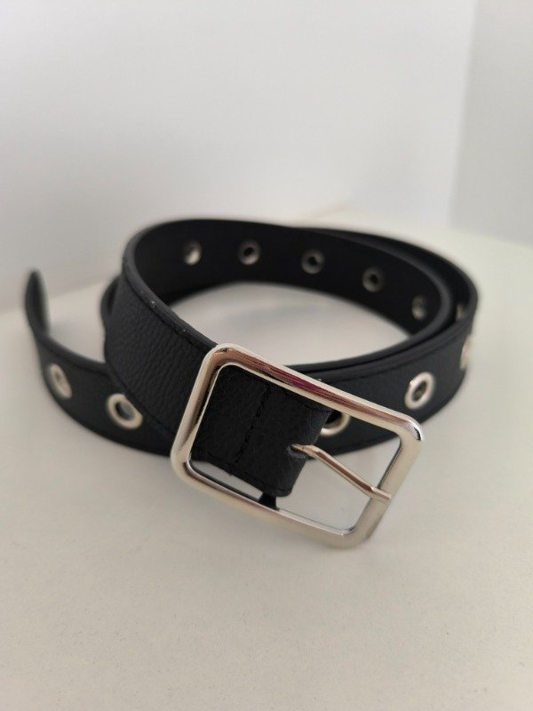 Producto - Cinto ojalillo simple
