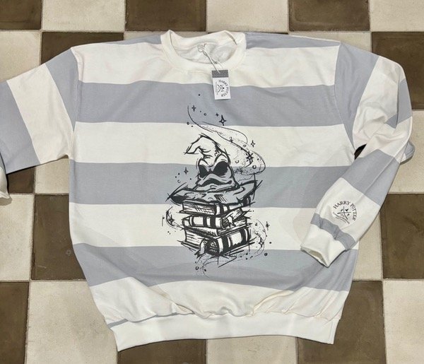 Producto - Buzo Rayado Gorro gris