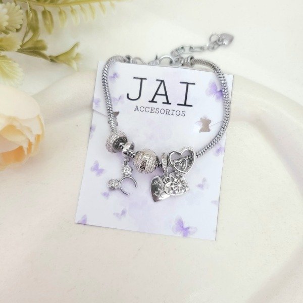 Producto - Pulsera con charms mod1