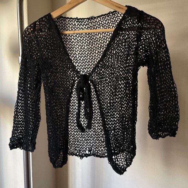 Producto - Saquito atado al medio de hilo tejido a mano