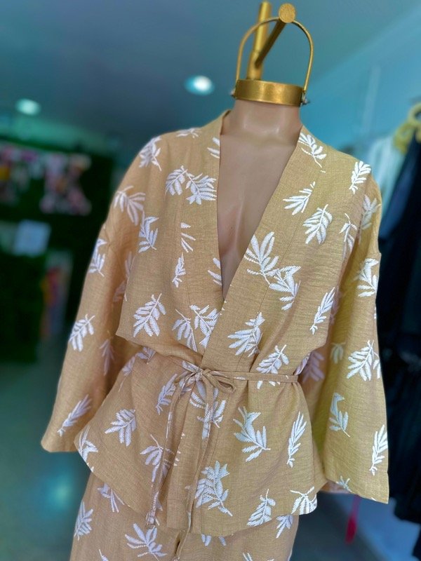 Producto - KIMONO MAXI BORDADO CAMEL