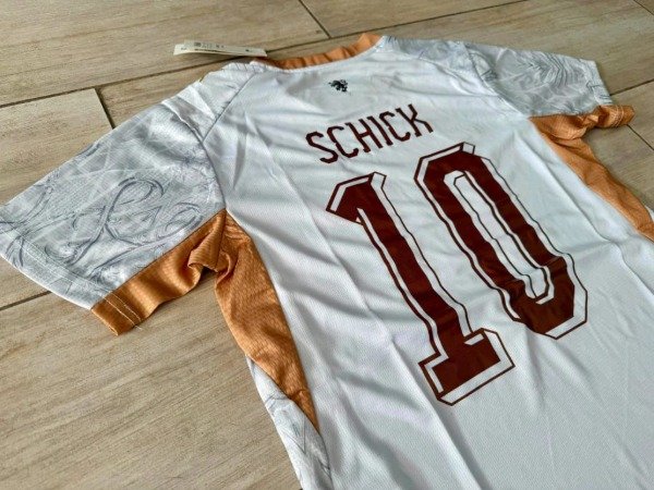 Producto - CAMISETA REPÚBLICA CHECA IMPORTADA ALTERNATIVA 2026 #10 SCHICK - 6