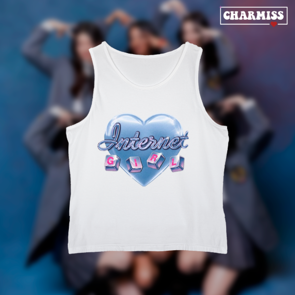 Tank top internet girl