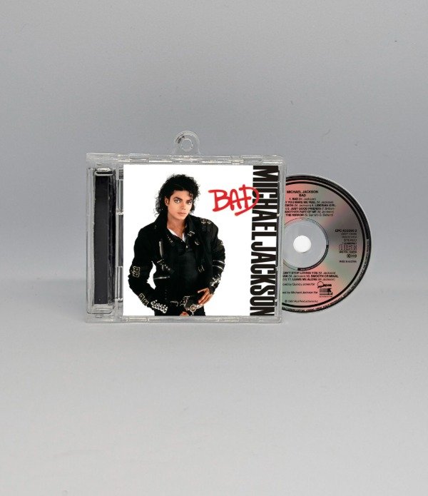 Producto - Bad - Llavero CD