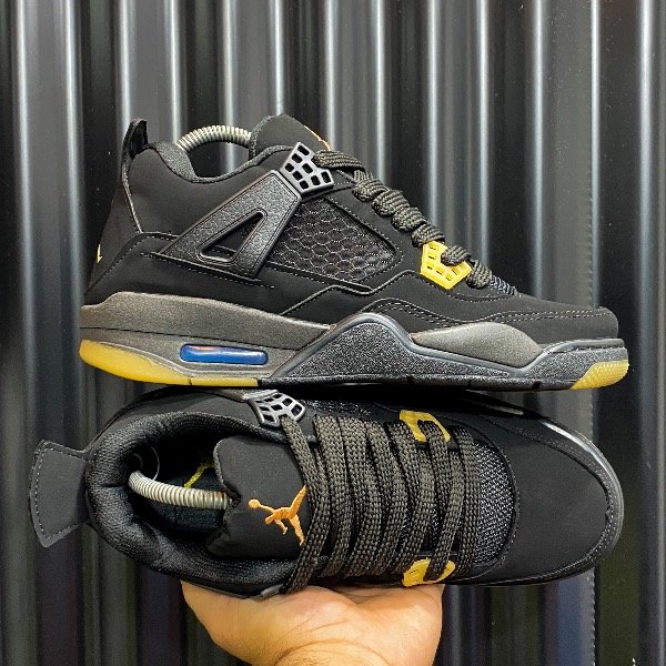 Producto - Jordan r4 Levis