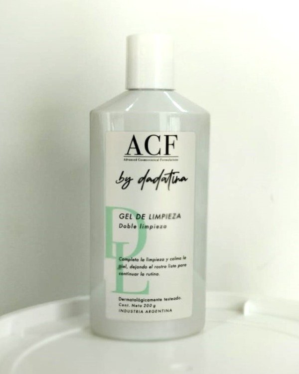 Producto - Gel de Limpieza Facial pH 5.5 200ml
