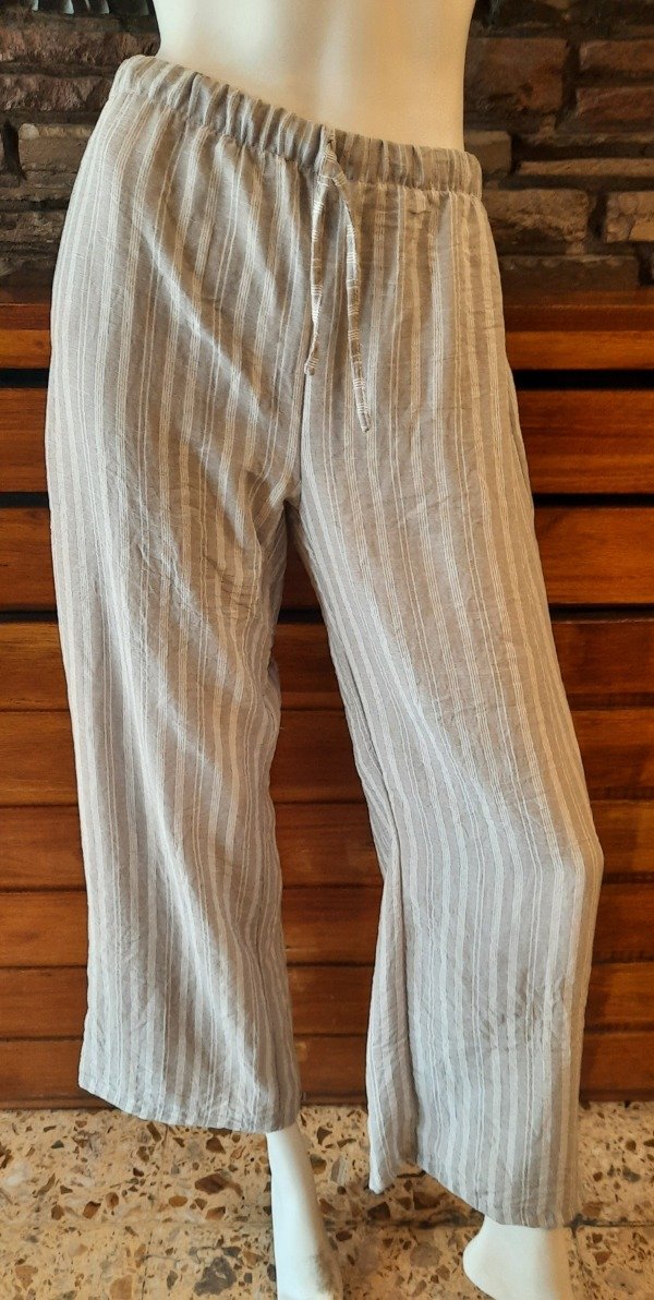 Producto - Pantalón lino rayado