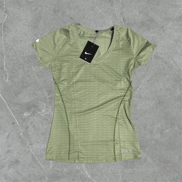 Producto - Remera reflex entallada