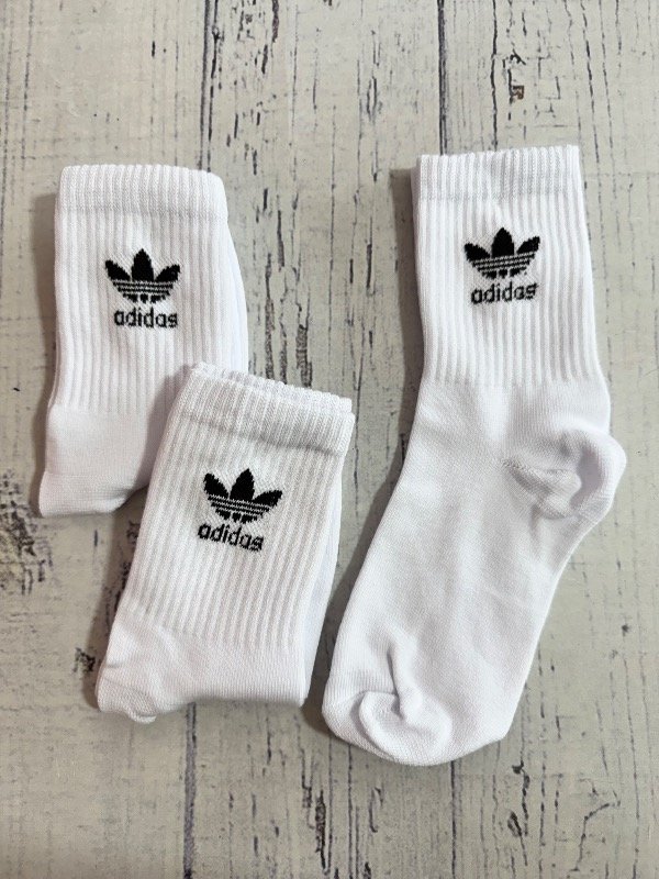 Producto - Adidas Mini Blanca