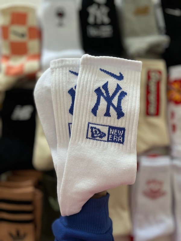 Producto - NIKE NY NEW ERA BLANCA