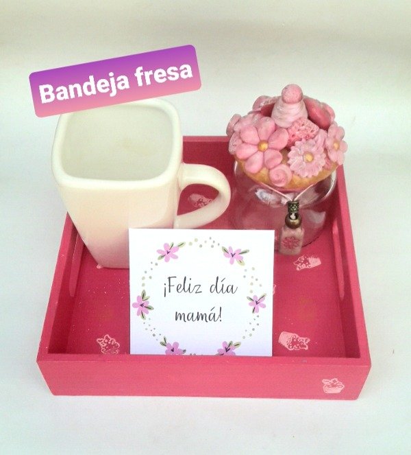 Producto - Bandeja Fresa- Día de la Madre