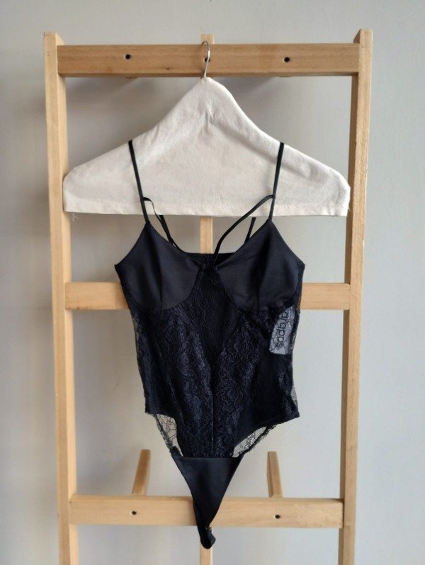 Producto - BODY ISLANDIA