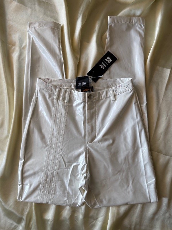 Producto - Legging vinílica Adidas Originals x Ivy Park