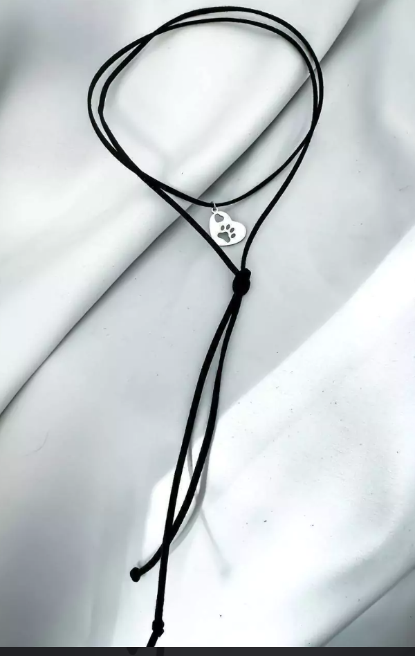 Producto - Collar Choker. Corazón Paw Acero Quirúrgico