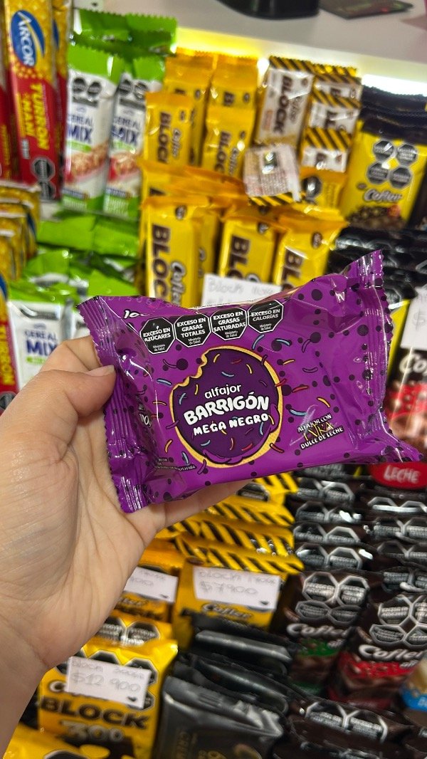 Producto - ALFAJOR BARRIGON MEGA NEGRO